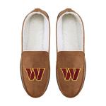 FOCO Washington Commanders NFL Mens Beige Moccasin Slippers - L