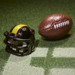 Transformers NFL Pittsburgh Steelers Steelsmash 5.5-Inch Action Figure Changes from Robot to Helmet, Football Toys for Ages 8+