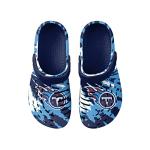 FOCO Tennessee Titans NFL Mens Tie-Dye Clog with Strap - L