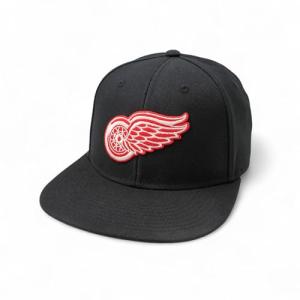 AMERICAN NEEDLE Detroit Red Wings Archive 400 Adjustable Snapback Baseball Hat (21006A-DRW-BLK)