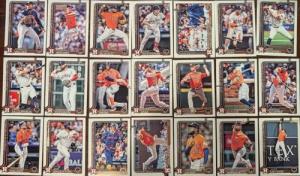 Houston Astros 2025 Topps Complete Mint Hand Collated 21 Card Team Set with Jose Altuve, Yordan Alvarez, Justin Verlander and Rookie Cards of Pedro León, Shay Whitcomb and Zach Dezenzo Plus