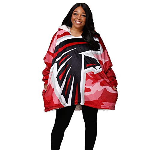 Atlanta Falcons Reversible Camo Hoodeez Hoodie