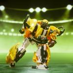 Transformers NFL Green Bay Packers Tundra Prime 5.5-Inch Action Figure Changes from Robot to Helmet, Football Toys for Ages 8+