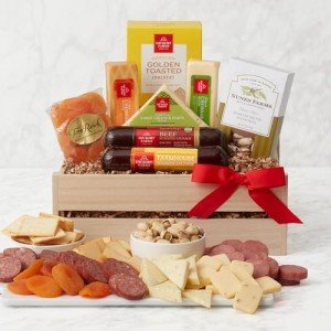 California Gourmet Charcuterie and Cheese Gift Box