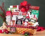 Holiday Wine Gift Basket by Wine Country
