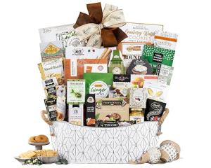 Ritz Holiday Wine and Food Gift Basket