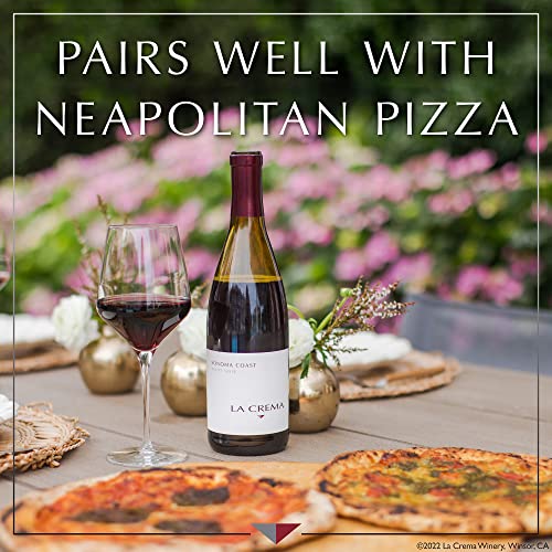 Sonoma Coast La Crema Pinot Noir, 750ml