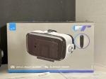 iLIVE VR Headset with Bluetooth Remote for Phones