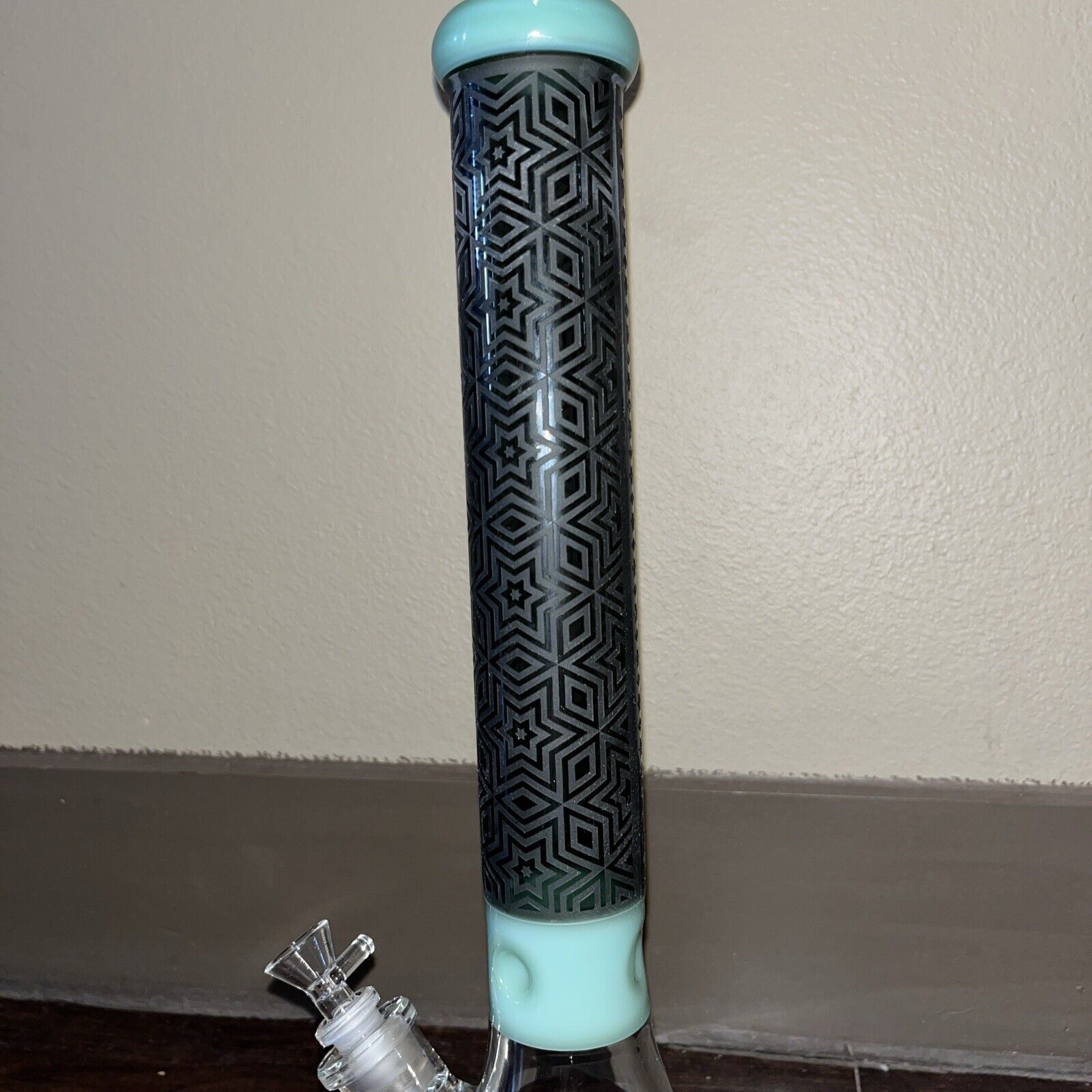 18" Heavy Glass Beaker Bong with 14mm Bowl