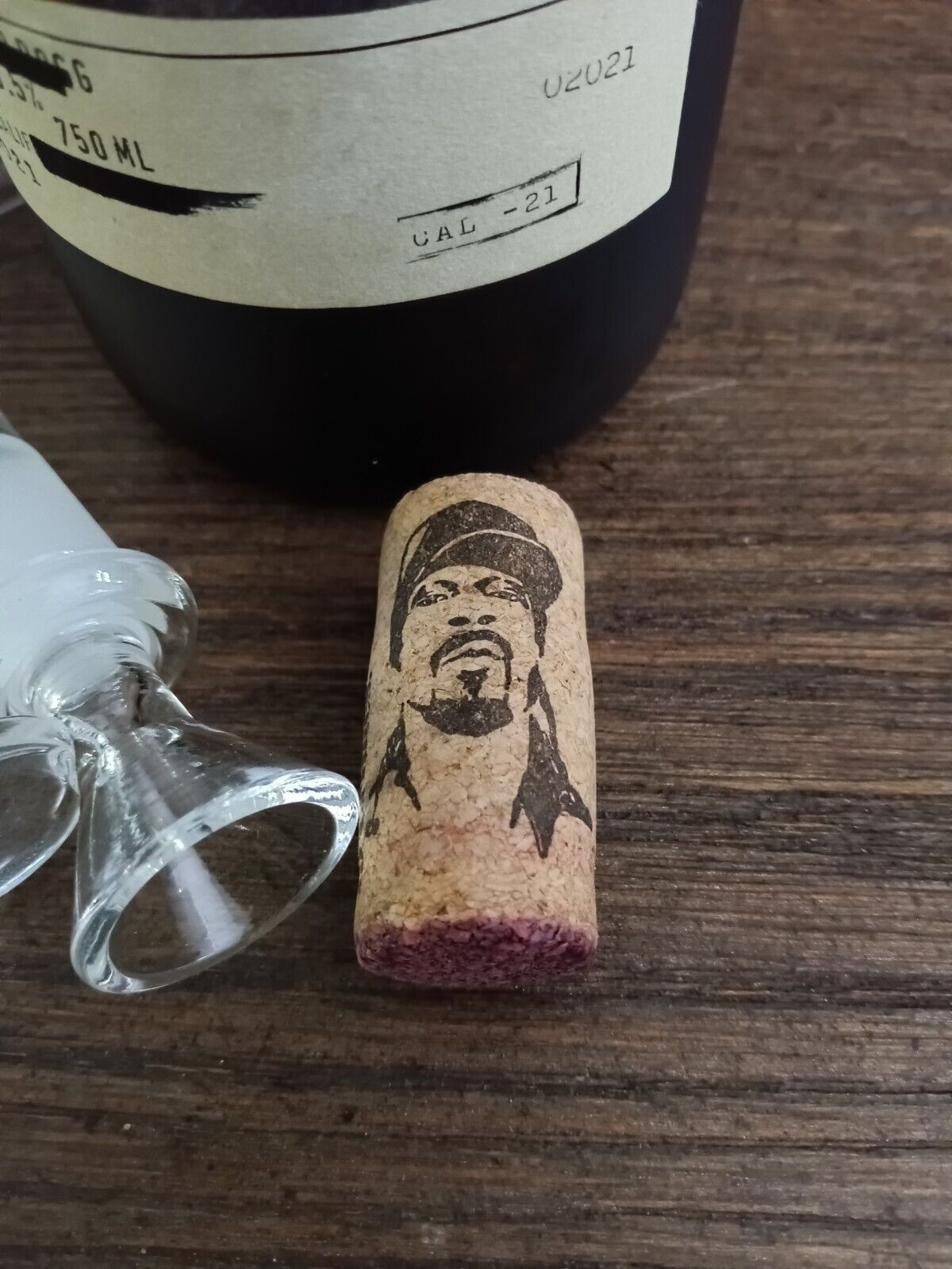 Snoop Cali Red Wine Bottle Bong Lamp