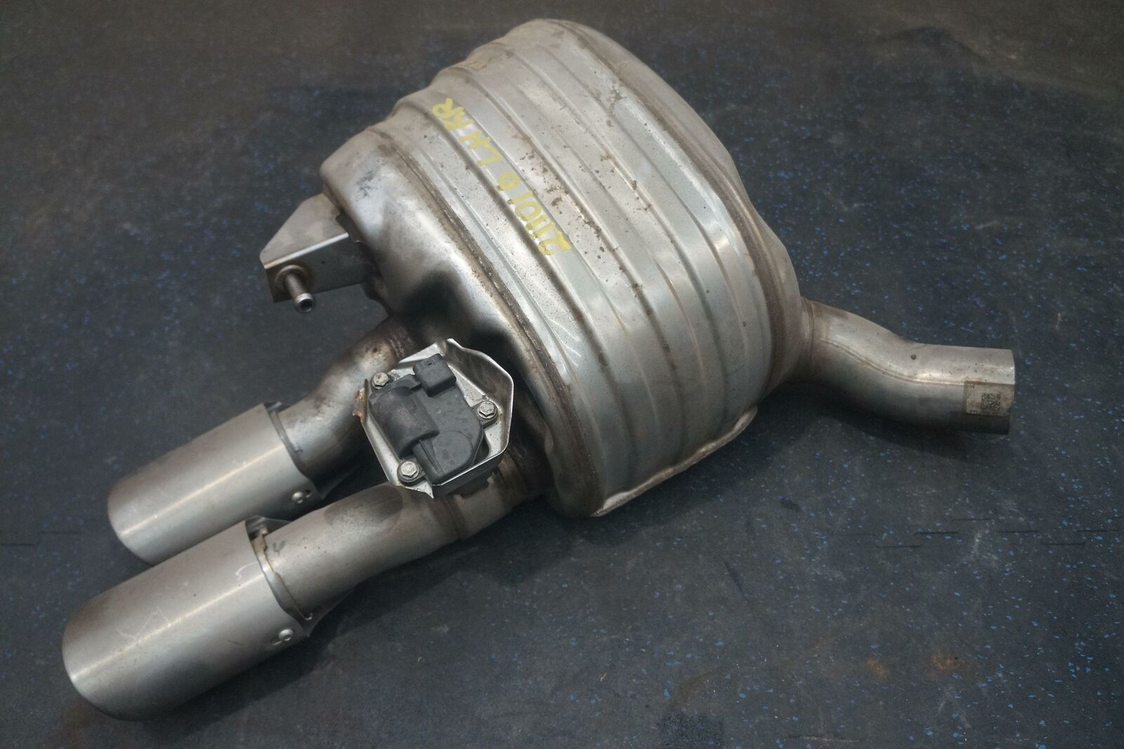 Porsche Panamera Rear Left Exhaust Muffler Silencer