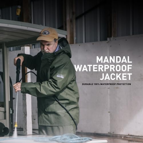 Helly-Hansen Workwear Mandal Adjustable Waterproof Jackets for Men - Heavy Duty Comfortable PVC-Coated Protective Rain Coat, Army Green - XL