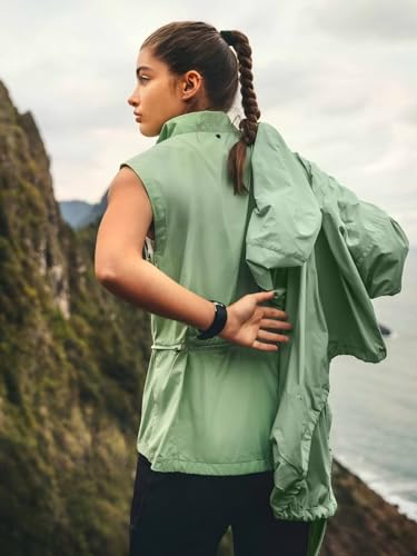 CRIPOM Rain Jacket For Travel Clothes Women Lightweight Waterproof Windbreaker Jacket For Women Outdoor Raincoat With Pockets Green L
