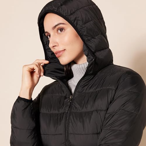 Amazon Essentials Women's Lightweight Water-Resistant Hooded Puffer Coat (Available in Plus Size), Black, Medium