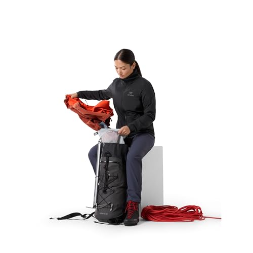 Arc'teryx Women's Atom Jacket - Lightweight Insulated Black