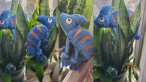 Blue Plush Rope Dog Toy - Durable & Fun