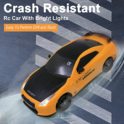 Desdoni RC Drift Car 1:24 Scale 2.4GHz High Speed LED Toy