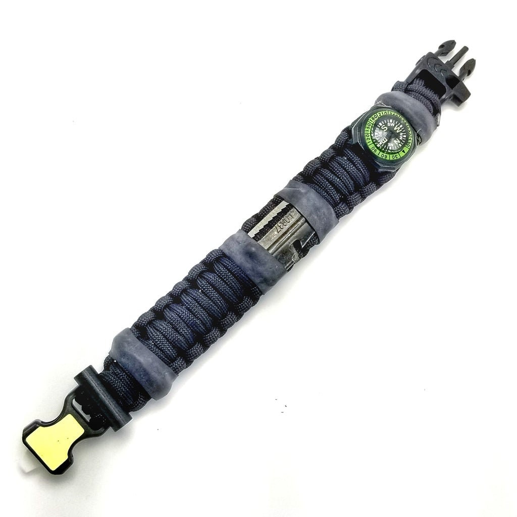 30+ Item Bug Out Bracelet - Paracord Survival