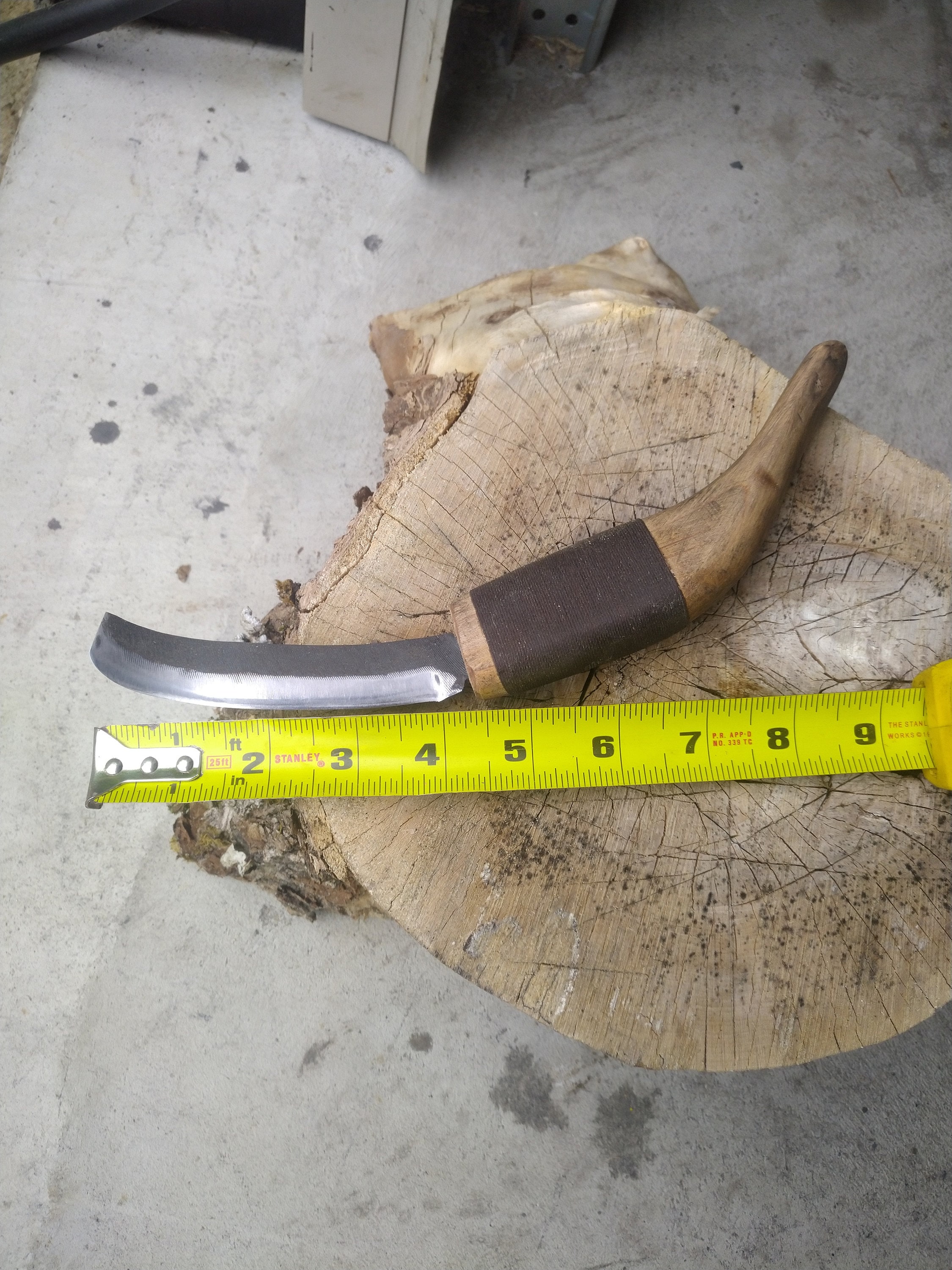 Crooked Knife Mocotaugan – Hand Forged (RH Model)