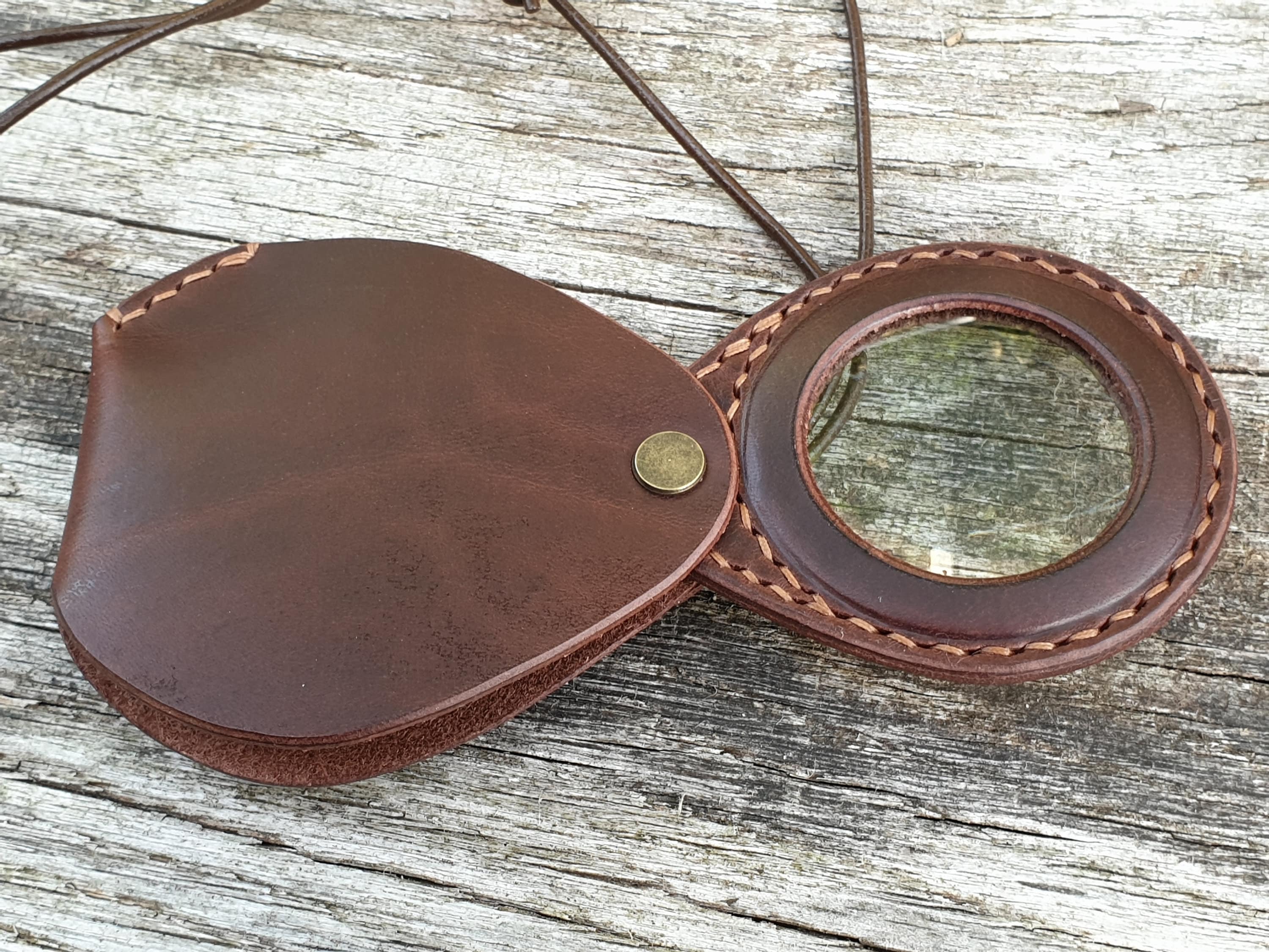 Leather Magnifying Glass for Prepping & Survival