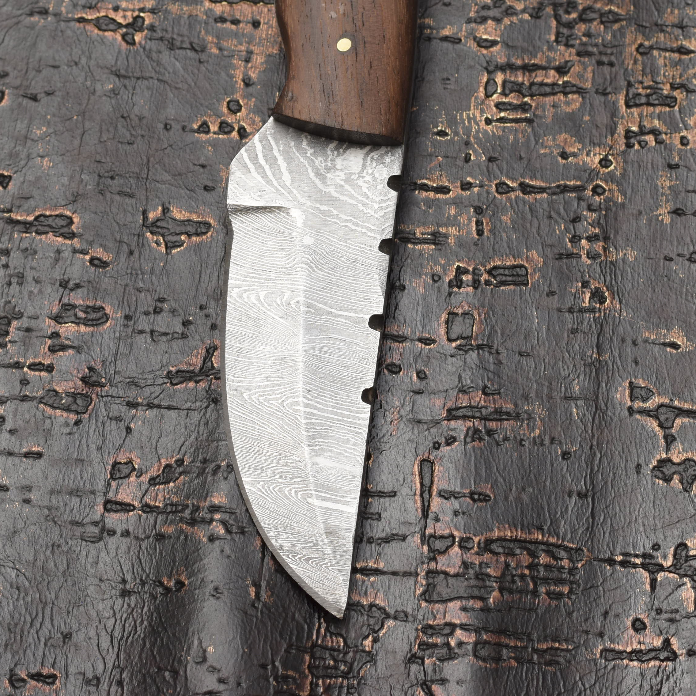 Handmade Damascus Survival Knife: Tactical Prepper Tool