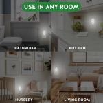 MaxLite Plug in Night Light Dusk to Dawn, White