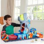 Hot Wheels City Ultra Shark Car Wash Track Set