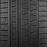 Pirelli Scorpion Verde All-Season 275/40R22 Tire