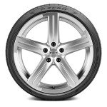 Pirelli P Zero PZ4 Luxury 275/35R20 Tire
