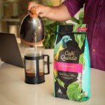 Cafe Quindio Gourmet - Medium Roast 100% Colombian Excelso Whole Bean Arabica Coffee - 16 Ounce Bag (454g)