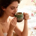 20oz Large Coffee Mug - Unique Handcrafted Look Ceramic Cup, Large Tea Mug, Microwave & Dishwasher Safe (green)