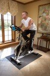Supermats Heavy Duty Equipment Mat 10GS Made in U.S.A. for Indoor Cycles Recumbent Bikes Upright Exercise Bikes and Steppers (3 Feet x 4 Feet) (36 in x 48 in) (91.44 cm x 121.92 cm) , Black