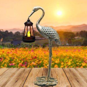 Garden Solar Crane Statue with Hanging Lanterns
