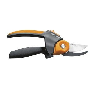 Fiskars PowerGear2 Bypass Pruner with Soft Grip