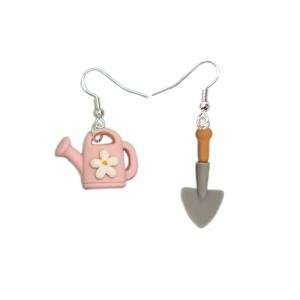 Watering Can Earrings Cute Shovel Dangle Earrings Funny Asymmetrical Gardening Tool Earrings for Women Gardener (A)