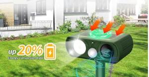 Upgraded Solar Ultrasonic Animal Repellent Outdoor, Deer Repellent Devices Motion Detection, Waterproof Cat Squirrel Mouse Raccoon Dog Repellent Deterrent with LED Flash Lights for Yard Farm Garden