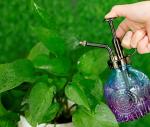 Hniuyun Glass Plant Mister Spray Bottle, 6.4 All Vintage Plant Spritzer Watering Can, Bronze Plastic Top Pump, Plant Mister Glass Watering Garden Tool (Blue Violet Gradient)