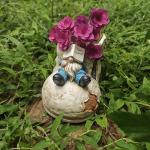 DDLUZQual Cute Planter Pot Suitable for Indoor and Outdoor, Small gnome Resin Succulent Plant Flower pots, Decorative Fun Flower pots with Drainage Holes, Ideal Home and Garden Decoration Gifts