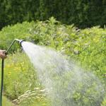 Melnor 65146AMZ RelaxGrip 33" Shower Head Watering Wand with QuickConnects