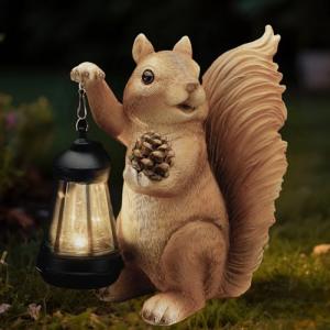 Elegondrar Solar Squirrel Garden Statue Outdoor Decor, Squirrel Sculpture with Lantern for Yard Lawn Patio Balcony, Christmas Birthday Housewarming Gifts for Mom, Grandma, Women, Brown,Resin