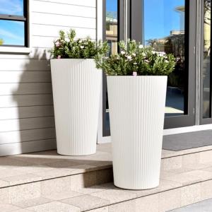 FONTOI 23.6" Tall Planter for Outdoor Plants Set of 2 Large Outdoor Plastic Striped Flower Pots, Front Porch Furniture, Garden Pots, Decorative Planters for Indoor/Outdoor, Patio, Balcony, White