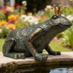 Lune cle Frog Garden Statue,11.5" L×8" H Animal Figurines Garden Decor, Weather-Resistant Outdoor & Indoor Sculptures & Statues for Home,Patio,Yard and Entryway-Crouching Frog Prince
