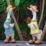 WONDHOME Garden Statues Couple Duck, Funny Cartoon Duck Garden Statues Indoor Outdoor Spring Decorations Cute Ducks Art Décor Goose for Yard Home Garden Patio and Office (2- Pack)