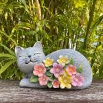 LEAESMHR Solar Cat Outdoor Statue, Resin Solar Cat Lights with Flower for Outside, Garden Cats Figurine for Lawn Porch Yard Art - Birthday Gifts for Mom Grandma Women