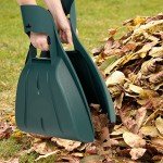 Lightweight Leaf Scoops for Easy Yard Cleanup