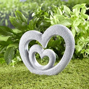 Heart-Shaped Lakeside Garden Sculpture