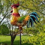 Solar Rooster Chicken Decor for Garden Lovers