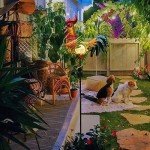 Solar Rooster Chicken Decor for Garden Lovers