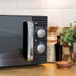Russell Hobbs 17 Litre Black Manual Microwave
