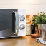Russell Hobbs 17L White Manual Microwave Oven
